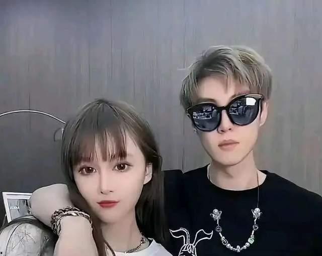 吃瓜视频反差合集 今日吃瓜热门大瓜必看大瓜网红,吃瓜视频反差合集，网红大瓜一网打尽！